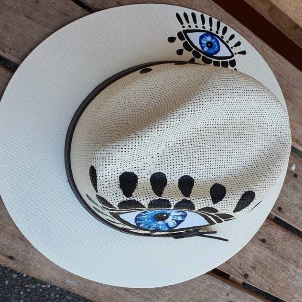 Hat 🧿 - Picture 3 of 3